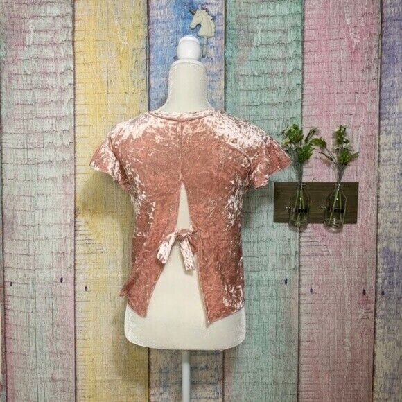 Soprano Womens Girls XL Blush Pink Crushed Velvet Split Back Top Pullover Shirt - Picture 3 of 8